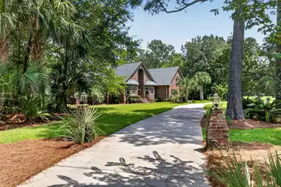 4123 Colonel Vanderhorst Circle, Mount Pleasant, SC 29466 - Photo 5