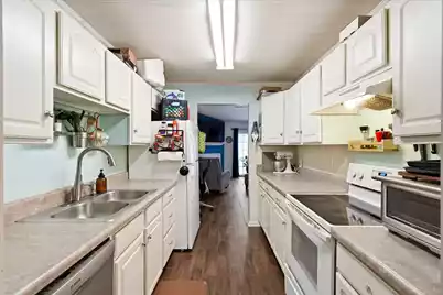 1317 Pinnacle Lane, Charleston, SC 29412 - Photo 11