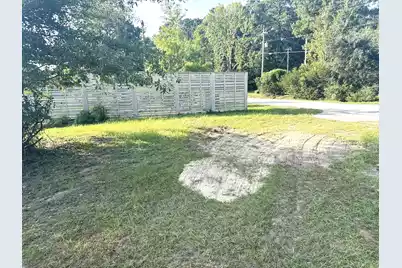 1076 Beehive Road, Mount Pleasant, SC 29429 - Photo 9