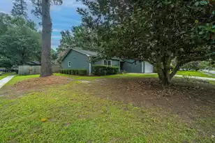 1777 Banbury Rd, Charleston, SC 29414 - Photo 3