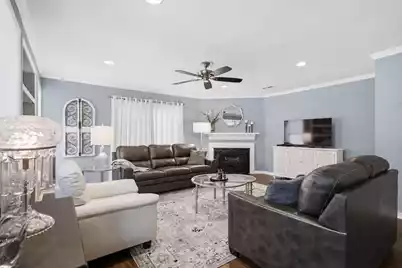 312 Mallard Court, Mount Pleasant, SC 29464 - Photo 3