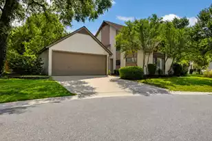 312 Mallard Ct, Mount Pleasant, SC 29464 - Photo 1