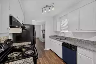 7725 Suzanne Dr, North Charleston, SC 29418 - Photo 5