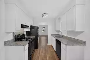 7725 Suzanne Dr, North Charleston, SC 29418 - Photo 9