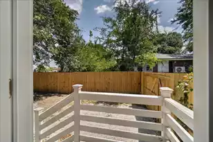 1353 Memory Ln, Charleston, SC 29407 - Photo 29