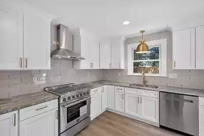 1353 Memory Lane, Charleston, SC 29407 - Photo 11