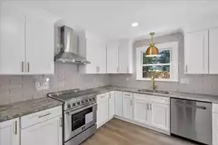 1353 Memory Ln, Charleston, SC 29407 - Photo 11