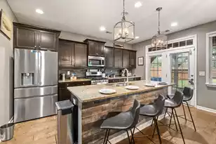 430 Abelia Ln, Summerville, SC 29486 - Photo 3