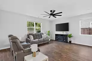 713 Pepperbush St, Charleston, SC 29414 - Photo 7