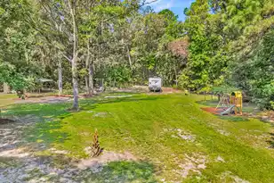 5610 Katy Hill Rd, Wadmalaw Island, SC 29487 - Photo 13