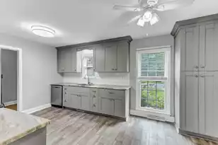 102 Mary Ann Dr, Summerville, SC 29483 - Photo 7