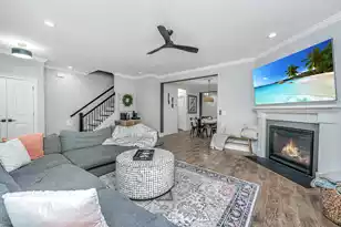 3435 Yarmouth Dr, Mount Pleasant, SC 29466 - Photo 11