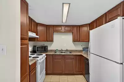 14 Lockwood Drive #Apt 10I, Charleston, SC 29401 - Photo 13