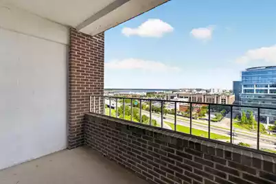 14 Lockwood Drive #Apt 10I, Charleston, SC 29401 - Photo 17