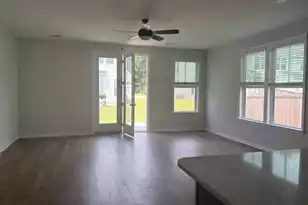 474 Green Fern Dr, Summerville, SC 29483 - Photo 3
