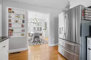 740 Shamrock Ln, Charleston, SC 29412 - Photo 9