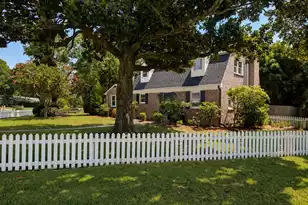 740 Shamrock Ln, Charleston, SC 29412 - Photo 3
