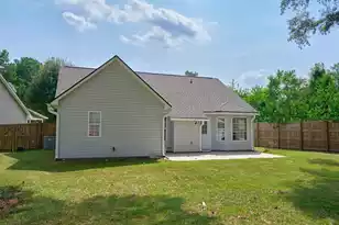 103 Betsy Ln, Summerville, SC 29486 - Photo 5
