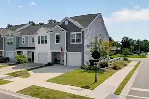 101 Orchid Bloom Cir, Moncks Corner, SC 29461 - Photo 3