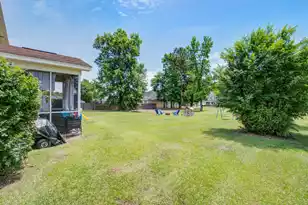 423 Glenmore Dr, Moncks Corner, SC 29461 - Photo 17
