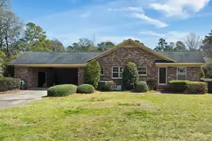 506 Witherspoon St, Kingstree, SC 29556 - Photo 3