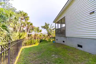 359 Kingston Lane, Mount Pleasant, SC 29464 - Photo 37