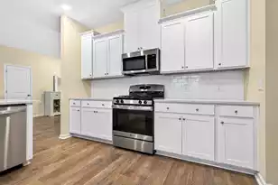 609 Squire Pope Rd, Summerville, SC 29486 - Photo 7