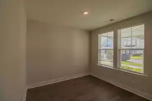 111 Crimson St, Summerville, SC 29486 - Photo 3