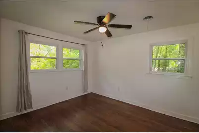 927 Holly Court, Hanahan, SC 29410 - Photo 13
