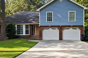 211 Partridge Cir, Summerville, SC 29485 - Photo 1