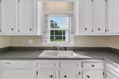 719 Williamson Drive, Mount Pleasant, SC 29464 - Photo 7