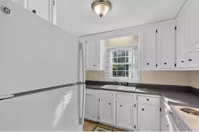 719 Williamson Drive, Mount Pleasant, SC 29464 - Photo 9