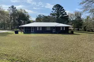557 Taylor Pond Rd, Dorchester, SC 29437 - Photo 1