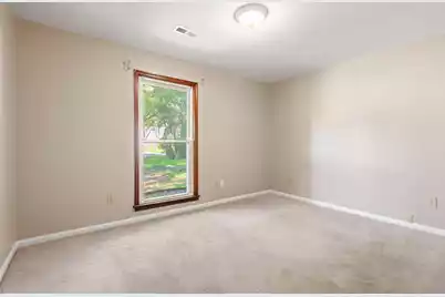 617 Longleaf Road, Summerville, SC 29486 - Photo 11