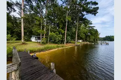 1932 Stukes Road, Manning, SC 29102 - Photo 5