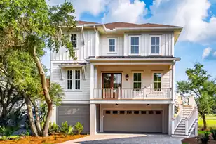 813 Harbour Watch Ct, Mount Pleasant, SC 29464 - Photo 1