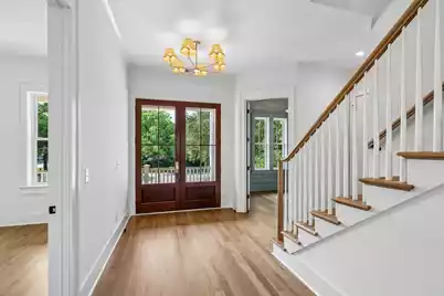 813 Harbour Watch Court, Mount Pleasant, SC 29464 - Photo 9