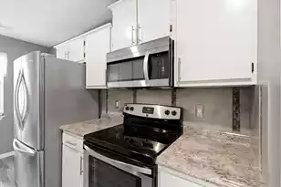 244 Corsair St, Summerville, SC 29483 - Photo 9