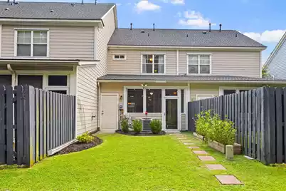 2388 Kings Gate Lane, Mount Pleasant, SC 29466 - Photo 7