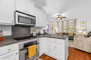 2388 Kings Gate Ln, Mount Pleasant, SC 29466 - Photo 15