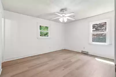 220 Crestwood Drive, Summerville, SC 29483 - Photo 13