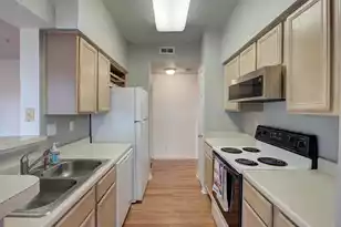 700 Daniel Ellis Dr, Charleston, SC 29412 - Photo 7