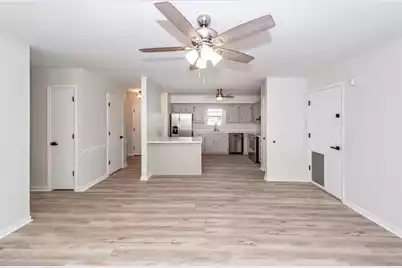 146 Highland Avenue, Summerville, SC 29486 - Photo 5