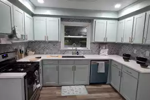 5452 Lakeland Dr E, North Charleston, SC 29406 - Photo 5
