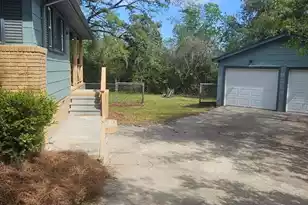 5452 Lakeland Dr E, North Charleston, SC 29406 - Photo 25