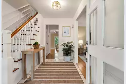 975 Harbortowne Road, Charleston, SC 29412 - Photo 7