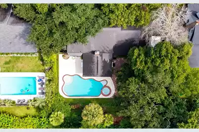 975 Harbortowne Road, Charleston, SC 29412 - Photo 3