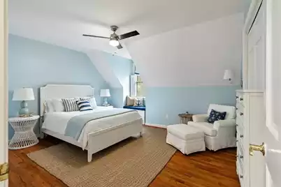 975 Harbortowne Road, Charleston, SC 29412 - Photo 33