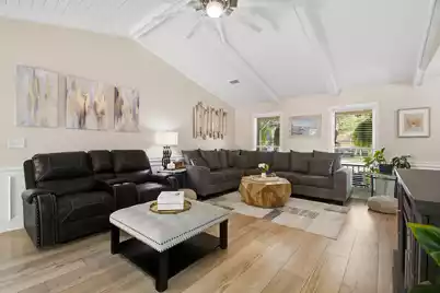 8133 Ridgebrook Drive N, North Charleston, SC 29420 - Photo 9