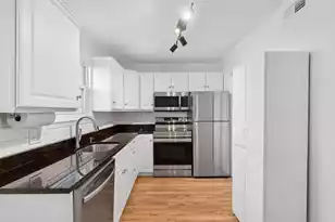 415 Parkdale Dr, Charleston, SC 29414 - Photo 9
